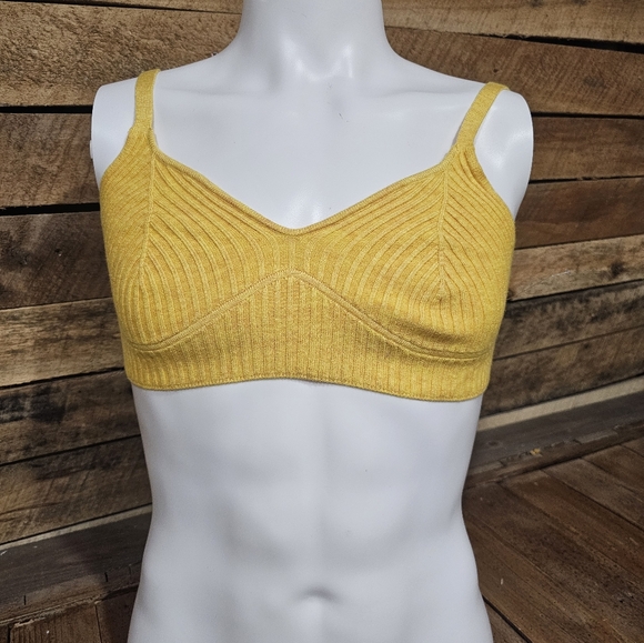 New Without‎ Tags Wild Fable Crop Top Size Medium - Picture 1 of 4